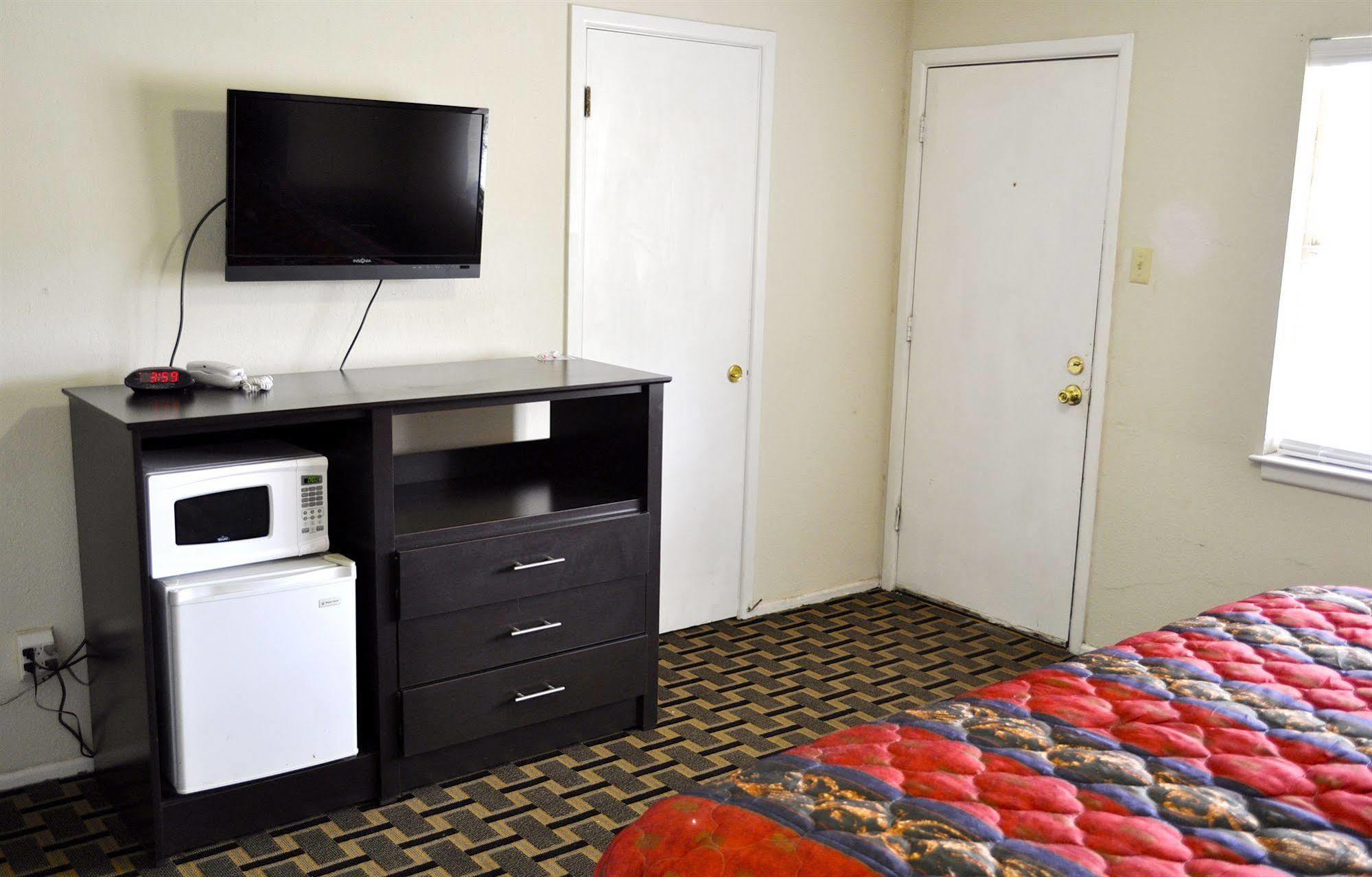 Andrews Motor Inn Екстер'єр фото